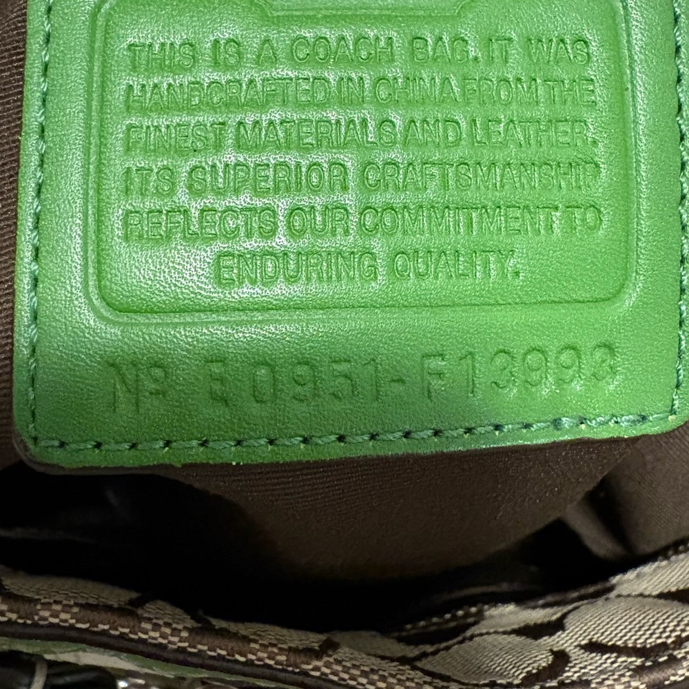 Coach Hampton Nancy Signature Shoulder Bag - Picture 2 of 12